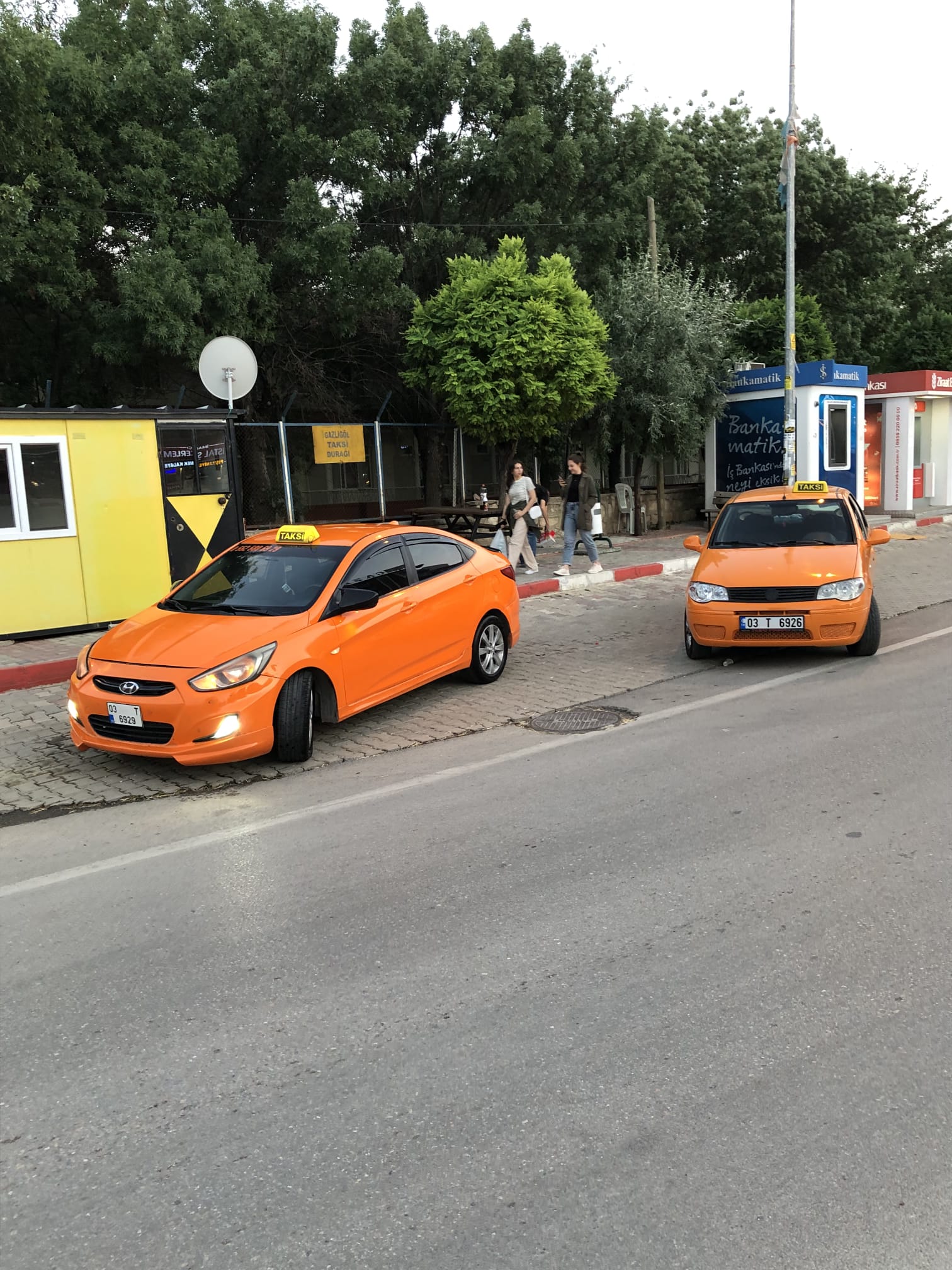Gazlıgöl Taksi 03 T 6926